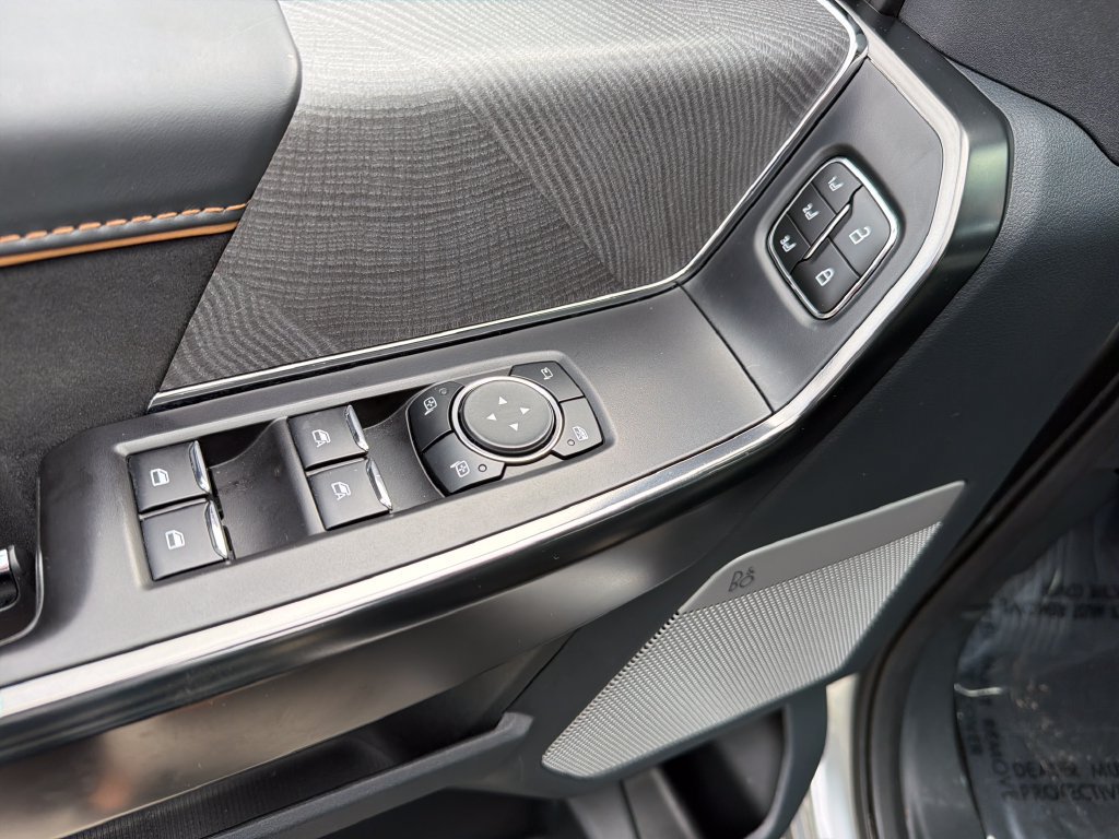 Used 2023 Ford F150 Platinum RWD image 16