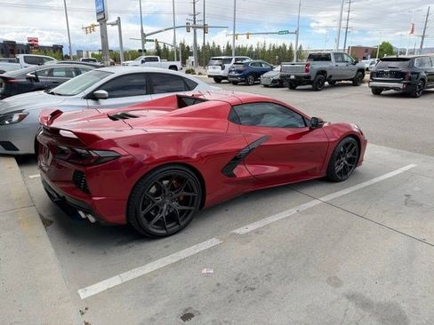 Used 2021 Chevrolet Corvette Stingray Premium Conv w/ Z51 Performance Package image 8