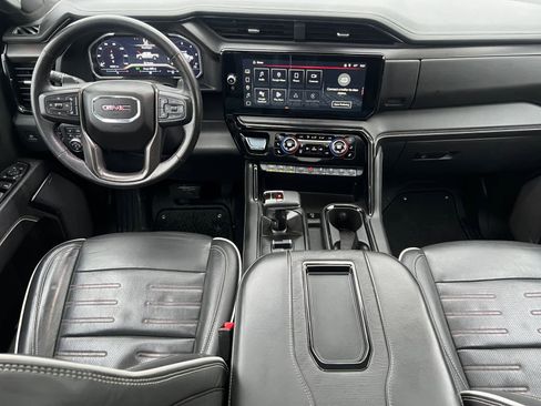 Used 2022 GMC Sierra 1500 AT4X image 5