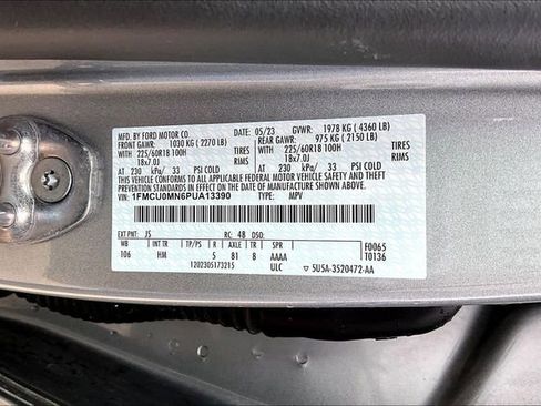 Used 2023 Ford Escape ST-Line w/ Tech Pack #1 FWD image 18
