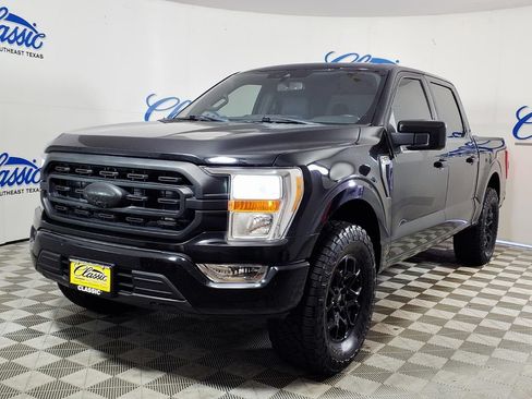 Used 2022 Ford F150 XLT w/ Equipment Group 301A Mid RWD image 6