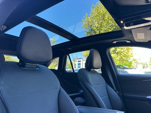 Certified 2026 Mercedes-Benz GLC 300 4MATIC image 18