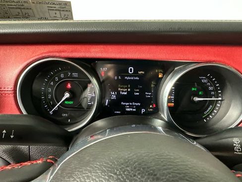 Used 2023 Jeep Wrangler Unlimited Rubicon 4xe AWD/4WD image 8