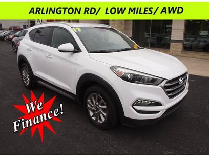 Used 2017 Hyundai Tucson SE w/ SE Popular Package 02