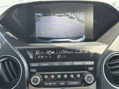 Used 2014 Honda Pilot Touring image 19