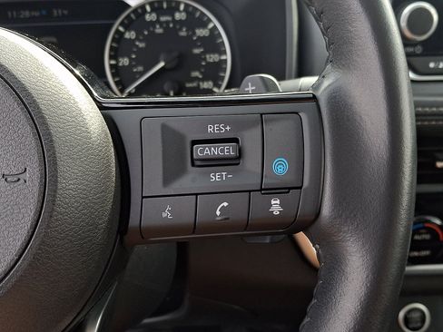 Certified 2023 Nissan Rogue SL AWD/4WD image 22