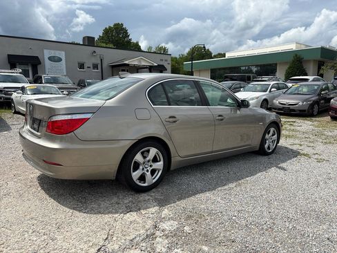 Used 2008 BMW 535xi Sedan AWD/4WD image 7