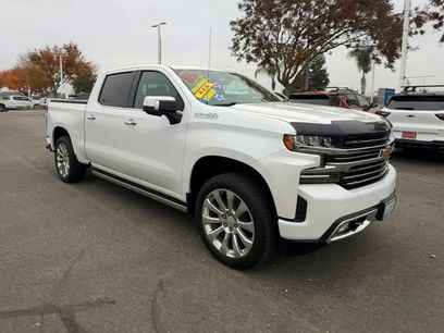 Used 2019 Chevrolet Silverado 1500 High Country w/ Technology Package