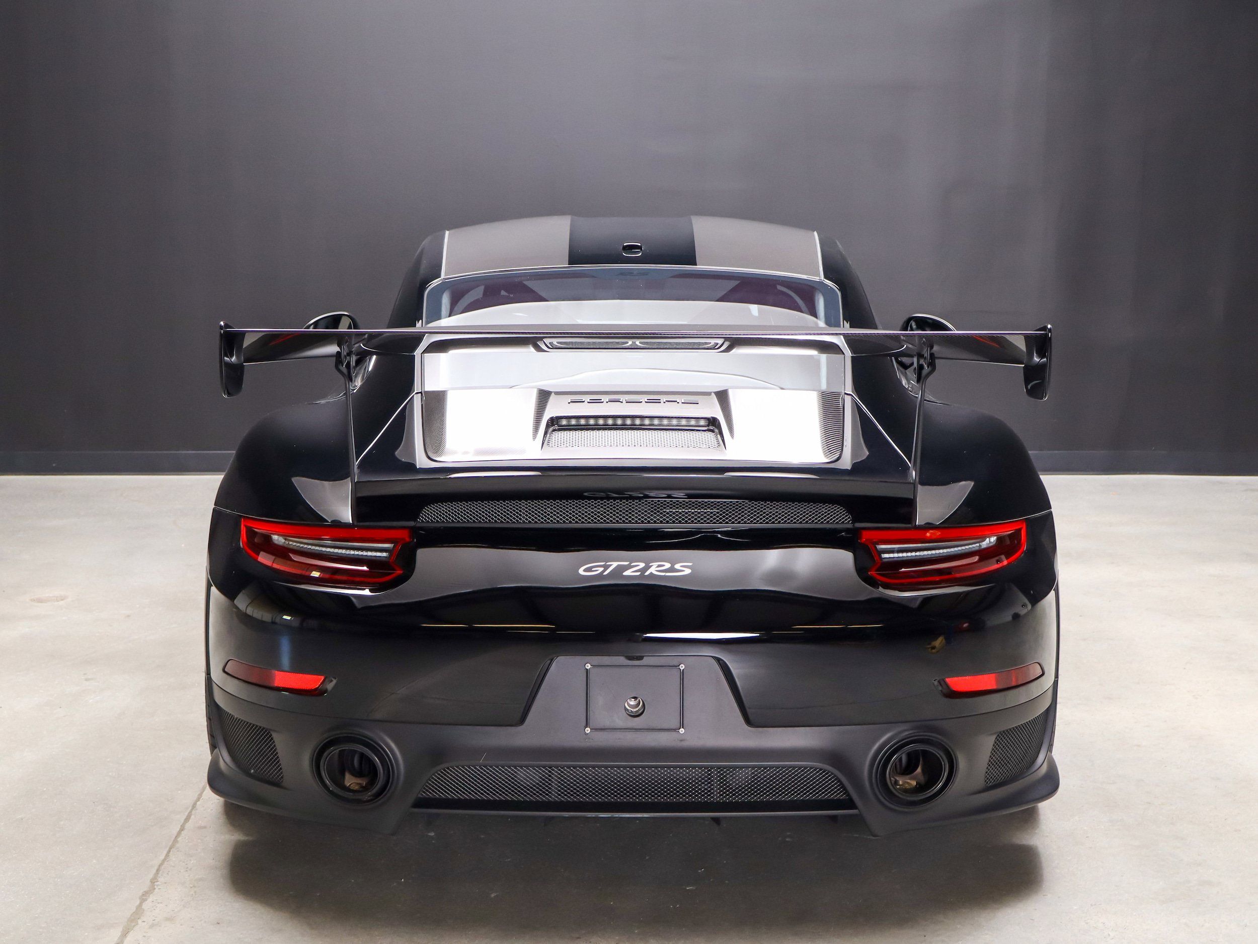 Certified 2018 Porsche 911 GT2 RS RWD image 7