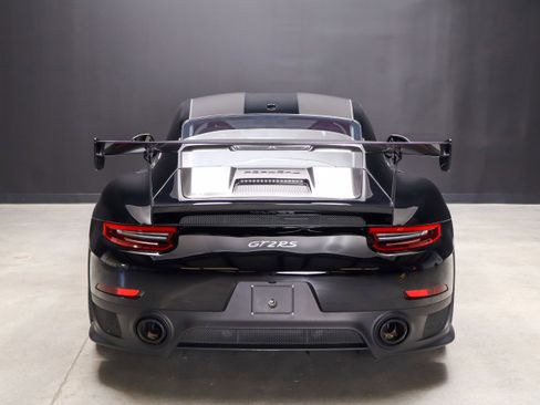 Certified 2018 Porsche 911 GT2 RS RWD image 7