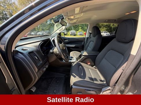 Used 2016 Chevrolet Colorado LT AWD/4WD image 13