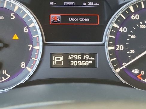 Used 2016 INFINITI QX60 Base w/ Premium Plus Package image 8