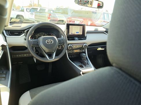 New 2025 Toyota RAV4 XLE image 10