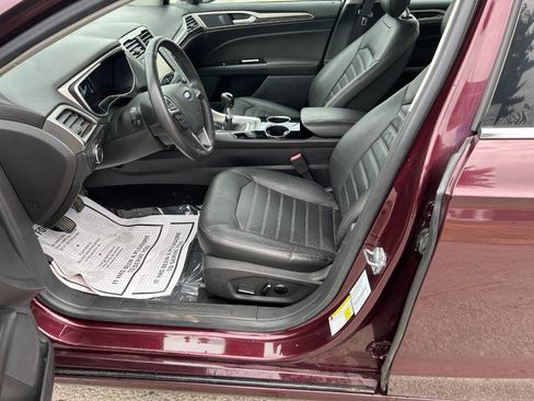 Used 2013 Ford Fusion SE image 14