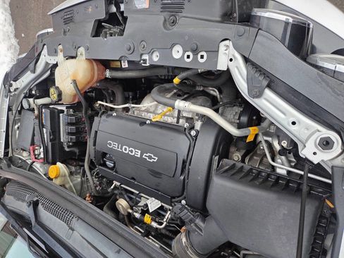 Used 2014 Chevrolet Sonic LT image 25