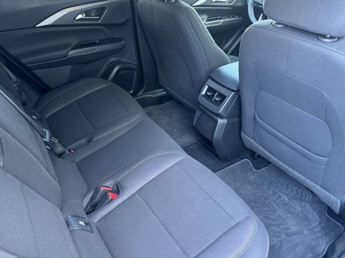 Used 2026 Chevrolet Equinox EV LT w/ Comfort Package AWD/4WD image 19