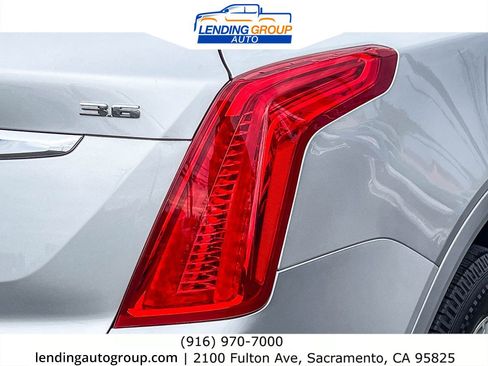 Used 2018 Cadillac XT5 Luxury w/ Driver Awareness Package image 8