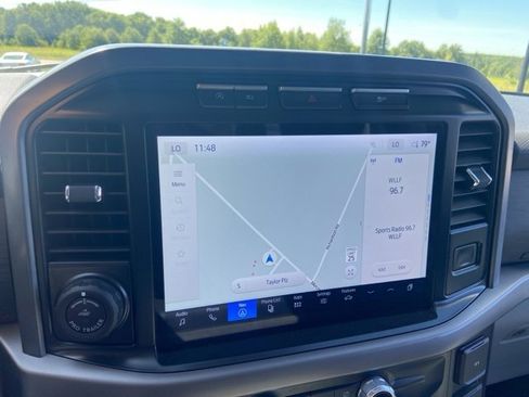 Used 2024 Ford F150 XLT image 15