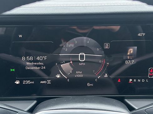 New 2026 GMC Terrain Elevation w/ Elevation Premium Package AWD/4WD image 28