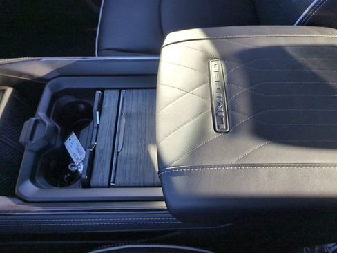 New 2025 RAM 3500 Limited image 15