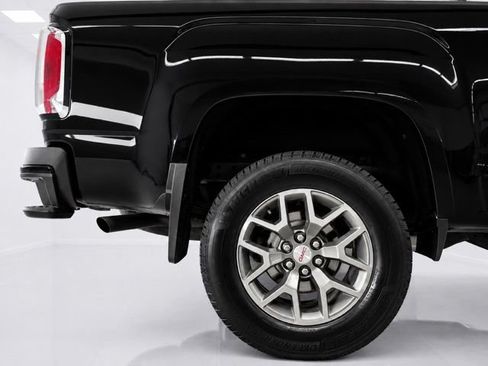 Used 2018 GMC Canyon All Terrain w/ Trailering Package AWD/4WD image 10