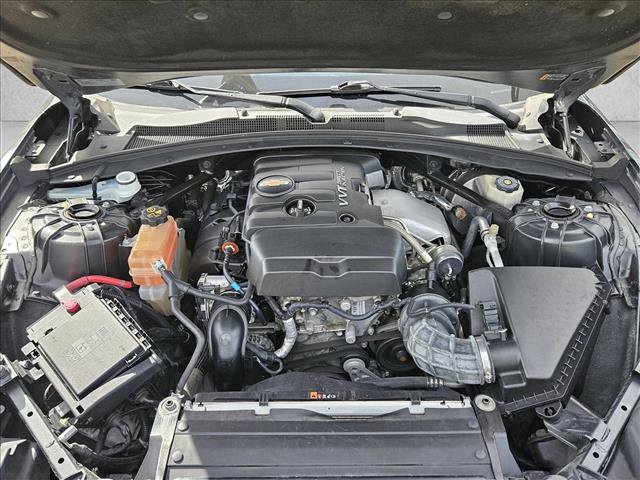 Used 2017 Chevrolet Camaro LT RWD image 24