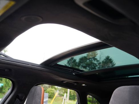 Used 2021 Jaguar F-PACE SVR AWD/4WD image 62