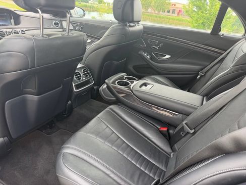 Used 2017 Mercedes-Benz S 550 4MATIC Sedan image 19