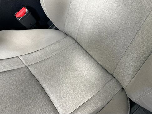 Used 2023 Honda Accord EX image 17