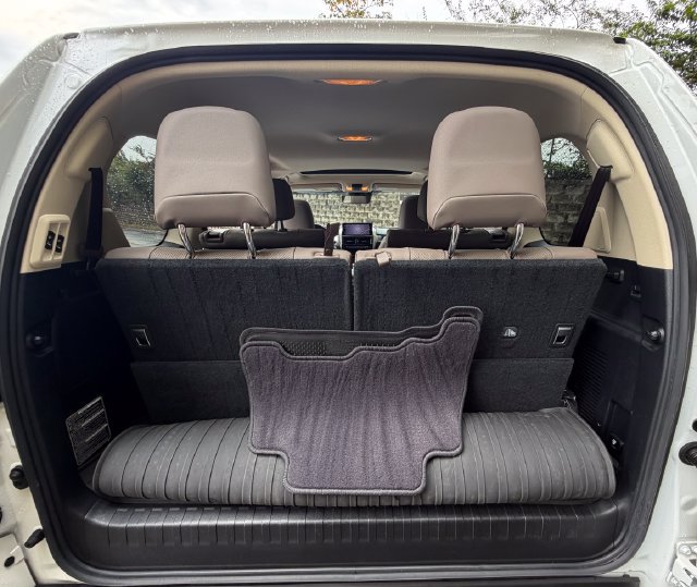 Certified 2023 Lexus GX 460 Premium w/ Accessory Package AWD/4WD image 40