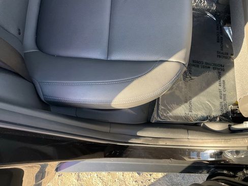 Used 2022 Hyundai Kona Limited w/ Cargo Package FWD image 48