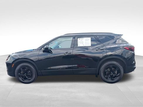 Used 2024 Chevrolet Blazer LT w/ Convenience Package AWD/4WD image 2