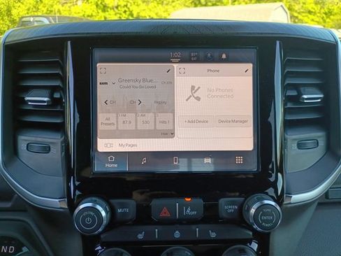 New 2026 RAM 1500 4x4 Crew Cab image 16