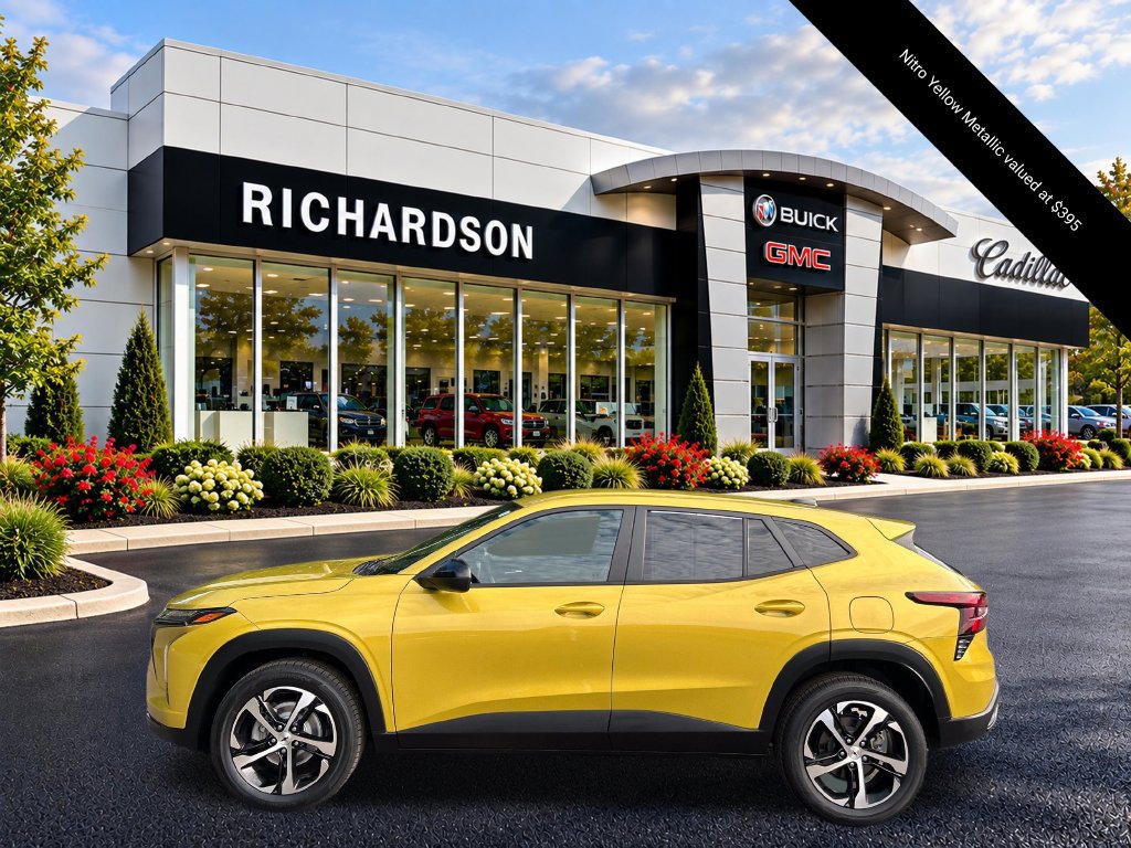 Used 2024 Chevrolet Trax RS w/ Driver Confidence Package FWD image 2