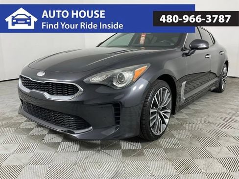 Used 2019 Kia Stinger RWD image 1