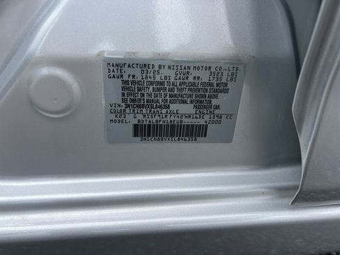 Used 2025 Nissan Versa S FWD image 36