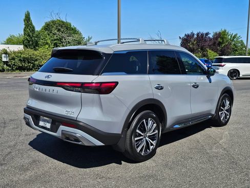 Used 2025 INFINITI QX60 Sensory AWD/4WD image 8