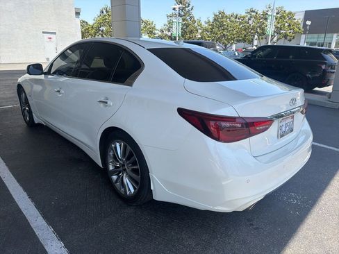 Used 2020 INFINITI Q50 Luxe w/ Essential Package (3.0T Luxe) RWD image 7