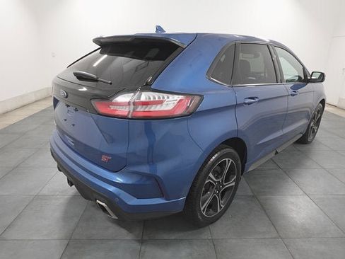 Used 2020 Ford Edge ST image 5