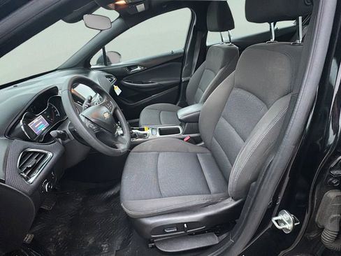 Used 2016 Chevrolet Cruze LT w/ Sun And Sound Package image 17