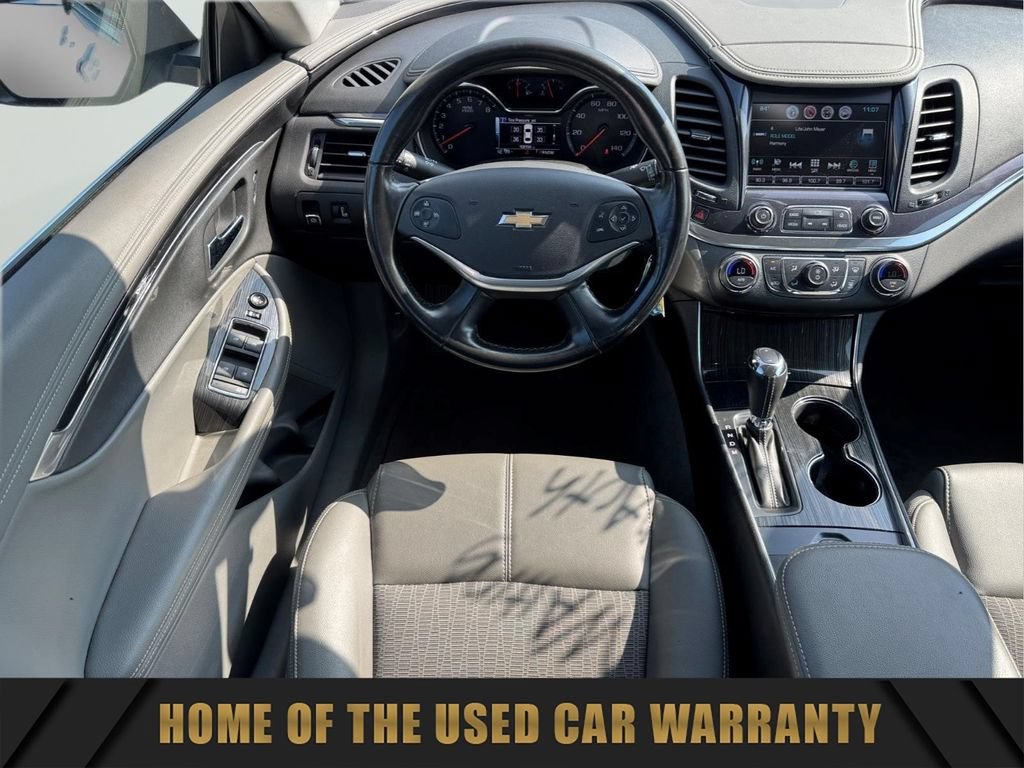 Certified 2017 Chevrolet Impala LT FWD image 14