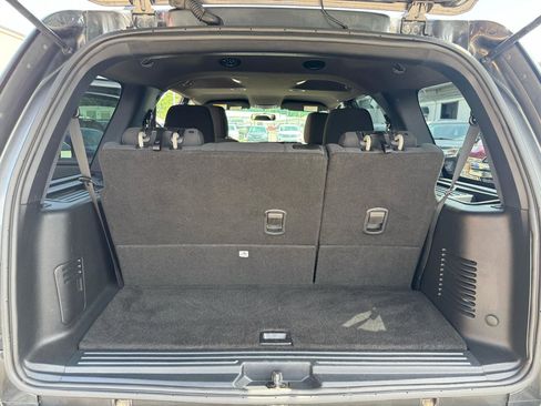 Used 2017 Ford Expedition XLT AWD/4WD image 27