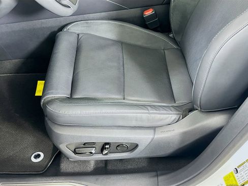 Used 2023 Lexus RX 350 FWD w/ Accessory Package (Z1) image 20