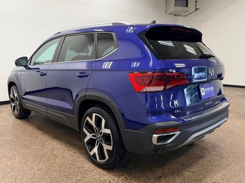 Used 2022 Volkswagen Taos SEL AWD/4WD image 3