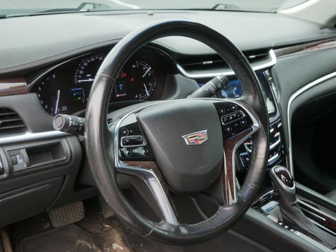 Used 2017 Cadillac XTS Luxury AWD/4WD image 12