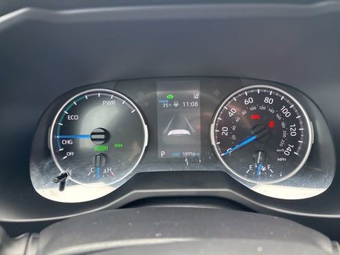 Certified 2021 Toyota RAV4 XLE Premium image 28