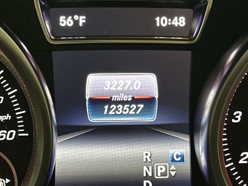 Used 2017 Mercedes-Benz GLE 350 4MATIC image 22