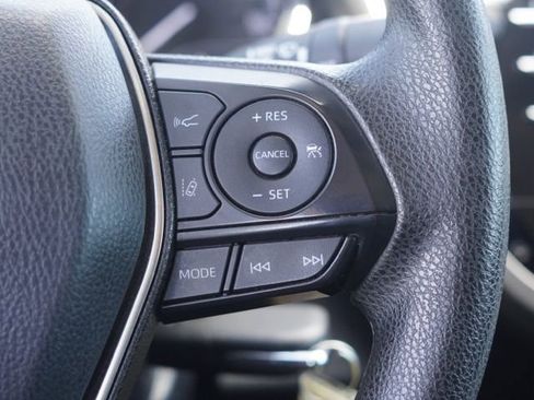 Used 2020 Toyota Camry LE w/ Carpet Mat Package FWD image 20