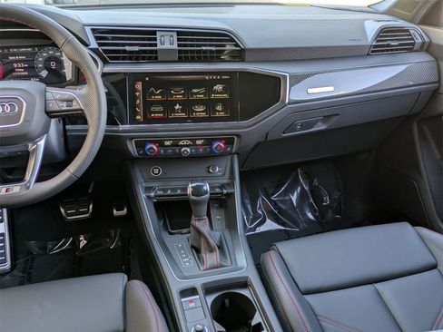 New 2025 Audi Q3 2.0T Premium Plus image 6