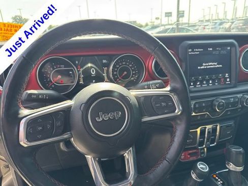 Used 2022 Jeep Gladiator Rubicon w/ LED Lighting Group AWD/4WD image 8